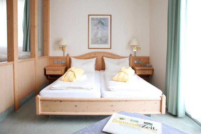 Sonnenhotel Hoher Hahn シュヴァルツェンベルク エクステリア 写真