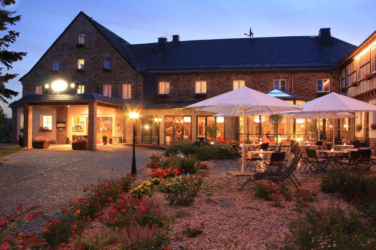 Sonnenhotel Hoher Hahn シュヴァルツェンベルク エクステリア 写真